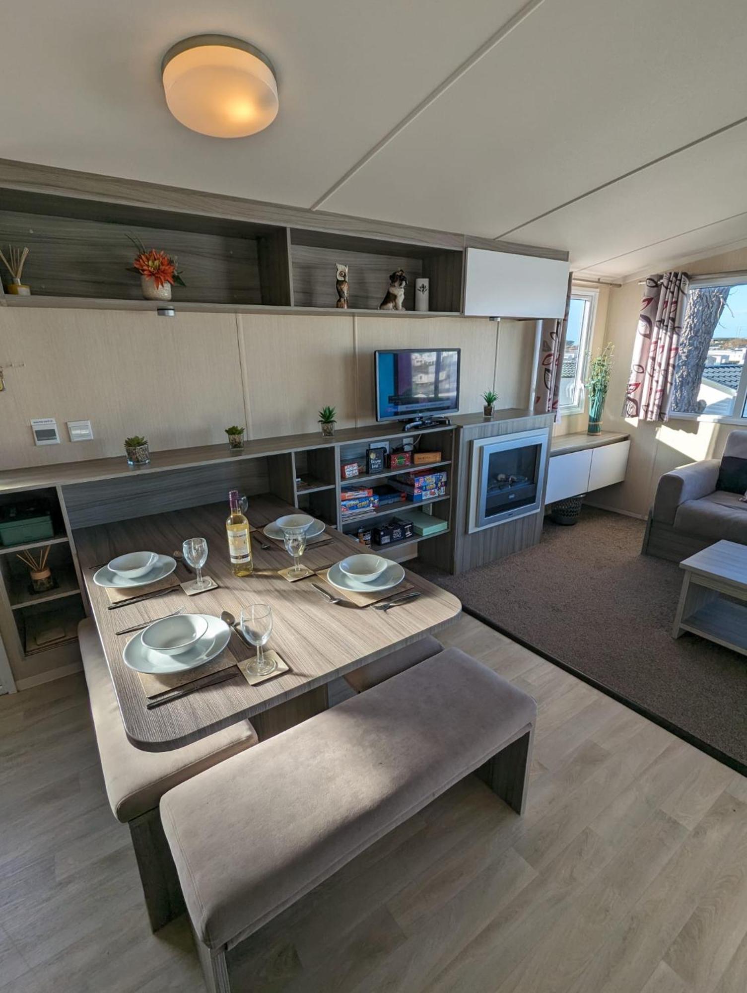 Relaxing Holiday Home Chickerell View Littlesea Haven Wyke Regis المظهر الخارجي الصورة
